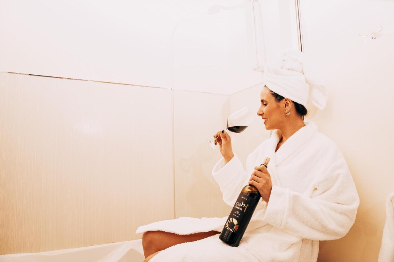 Castillo De Monte La Reina Posada Real & Bodega Toro Ngoại thất bức ảnh